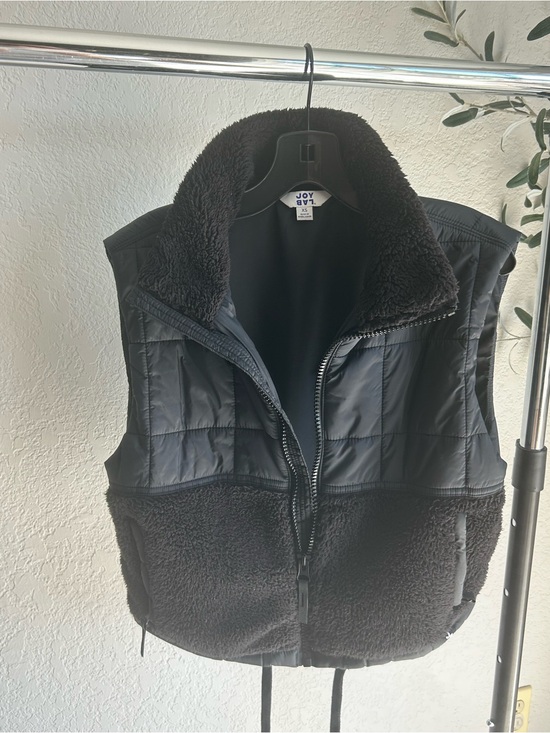 JoyLab Jackets & Blazers - JoyLab Lined Black Sherpa Vest - Women's